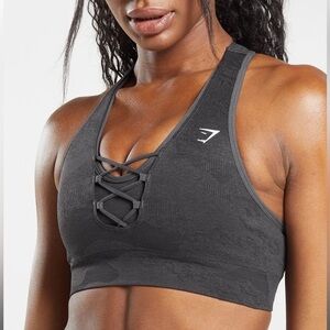 NWT‼️ gymshark camp sports bra